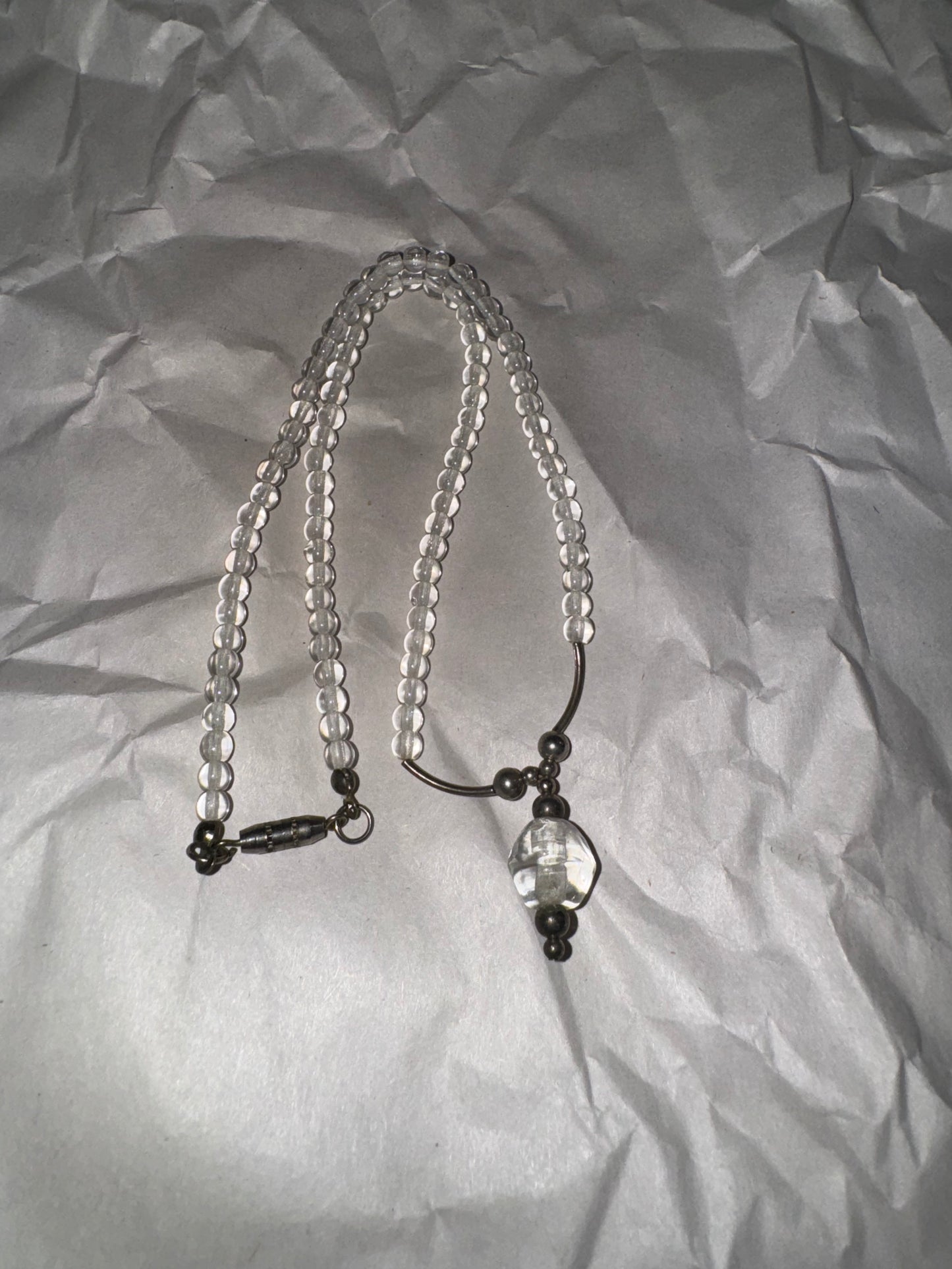 15 1/2" Clear and Silver Beaded Necklace