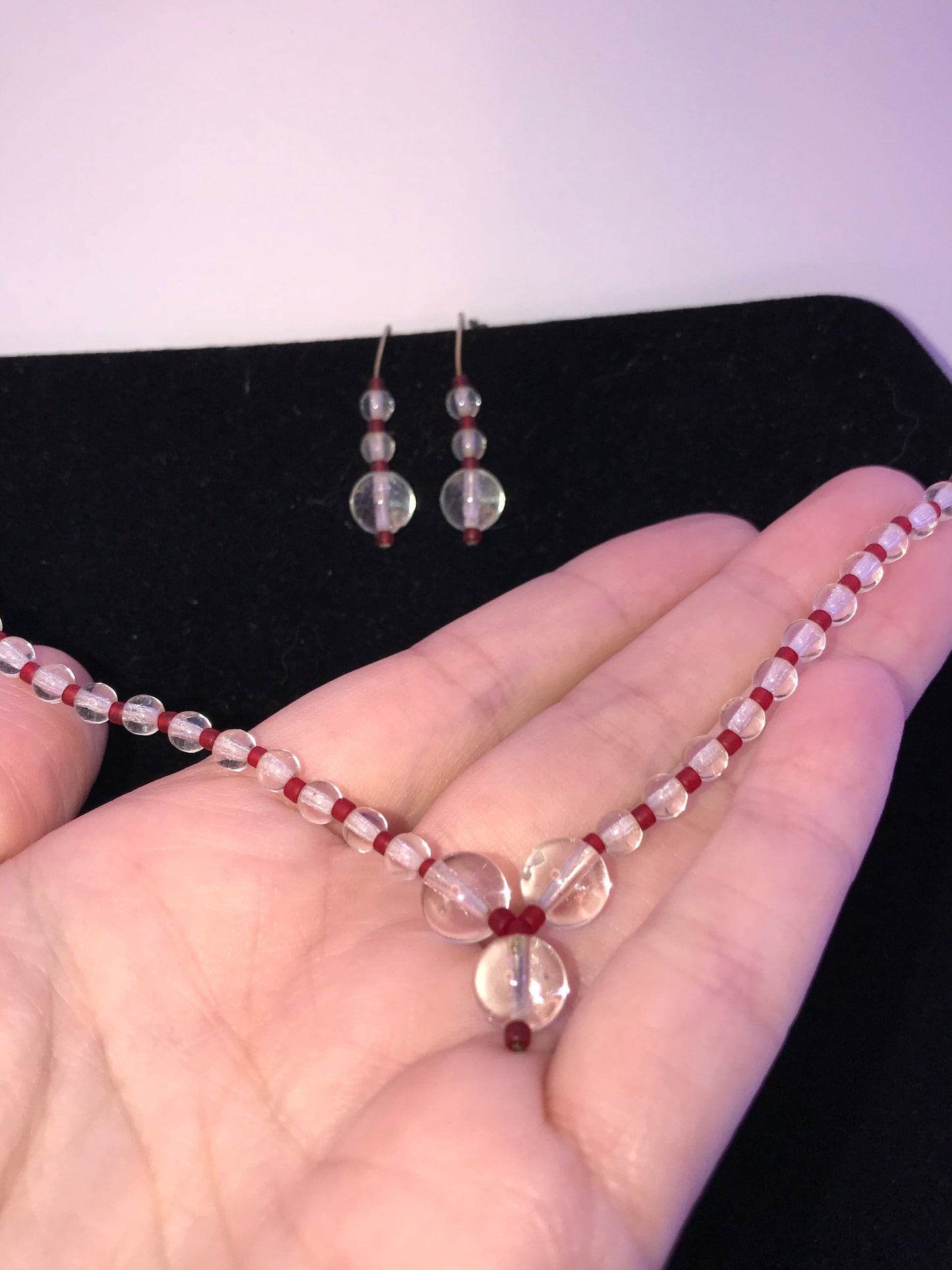 15 1/2" Clear Quartz And Red Seed Beads Necklace