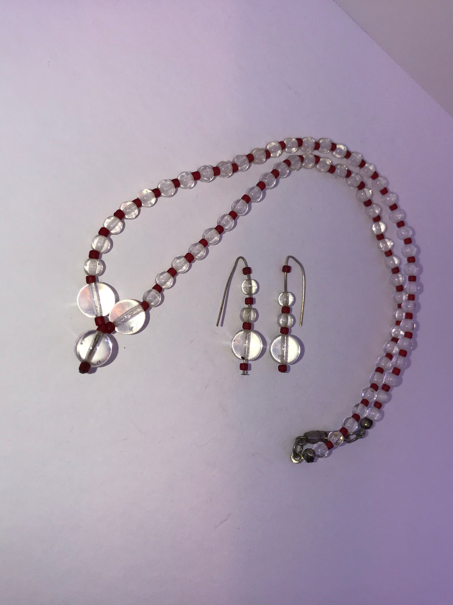 15 1/2" Clear Quartz And Red Seed Beads Necklace