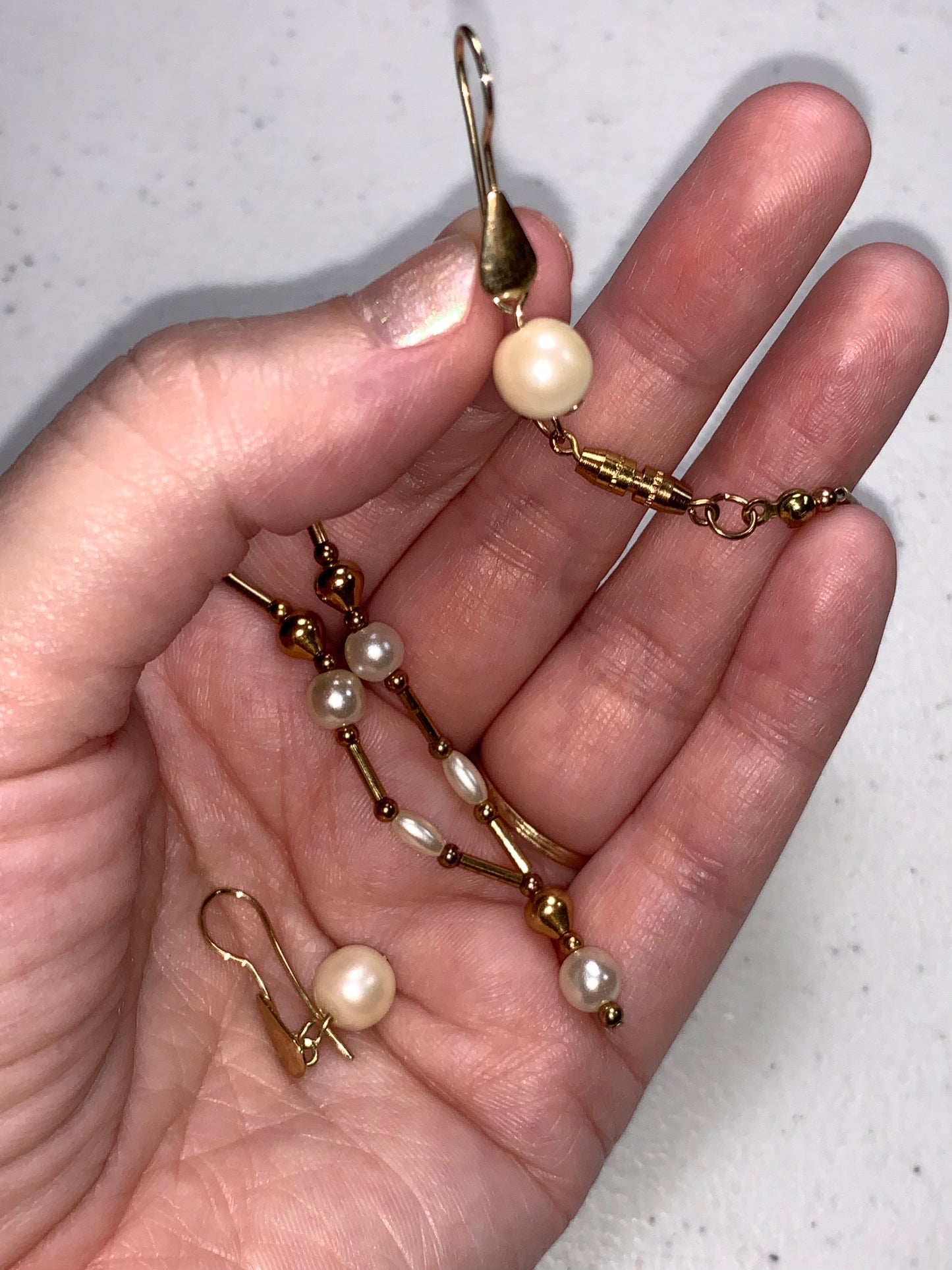 15" Gold and Pearl Necklace and Earring Set