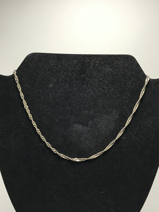 18" Sterling Silver Singapore Necklace