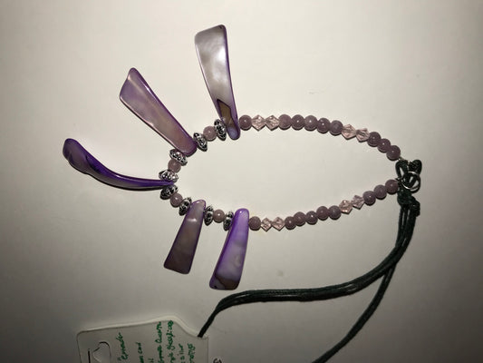 19 1/2" Purple Shell And Grape Quartz Necklace