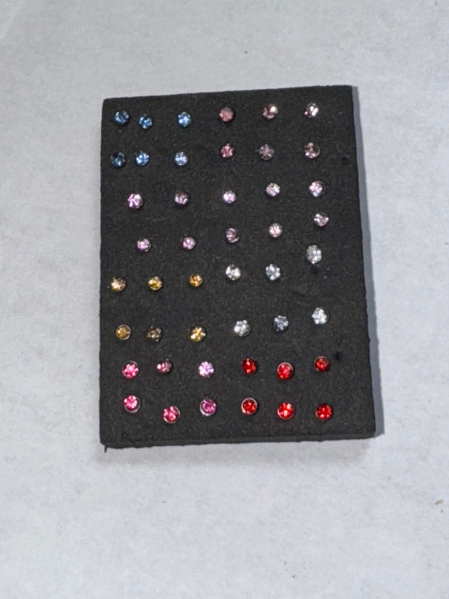 20 Gauge 2mm Rhinestone Nose Straight Rings