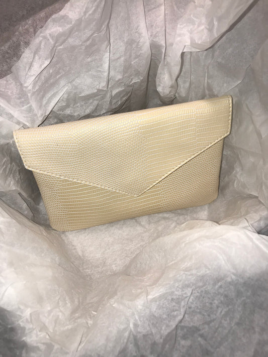 Beige faux snakeskin envelope bag, August Ipsy Glambag Makeup Bag