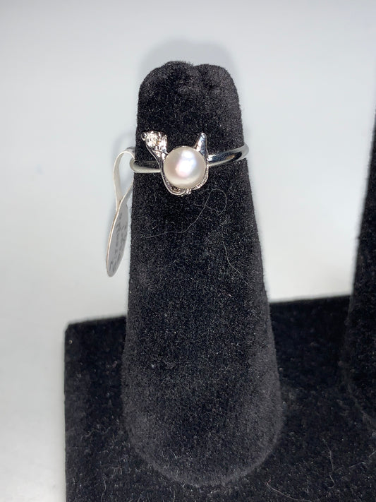 Faux Pearl and CZ SLP ring, size 7, Sizeable