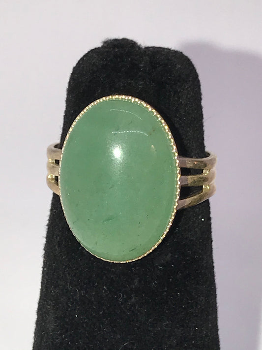 Silver Plated Green Aventurine Cab Ring, Sizeable