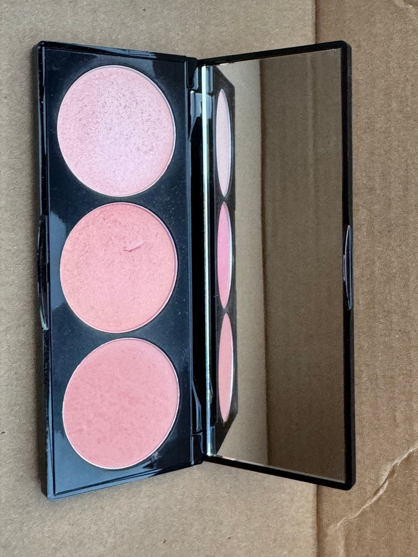 BETTY BOOP X IPSY Cheek To Cheek Blush Palette