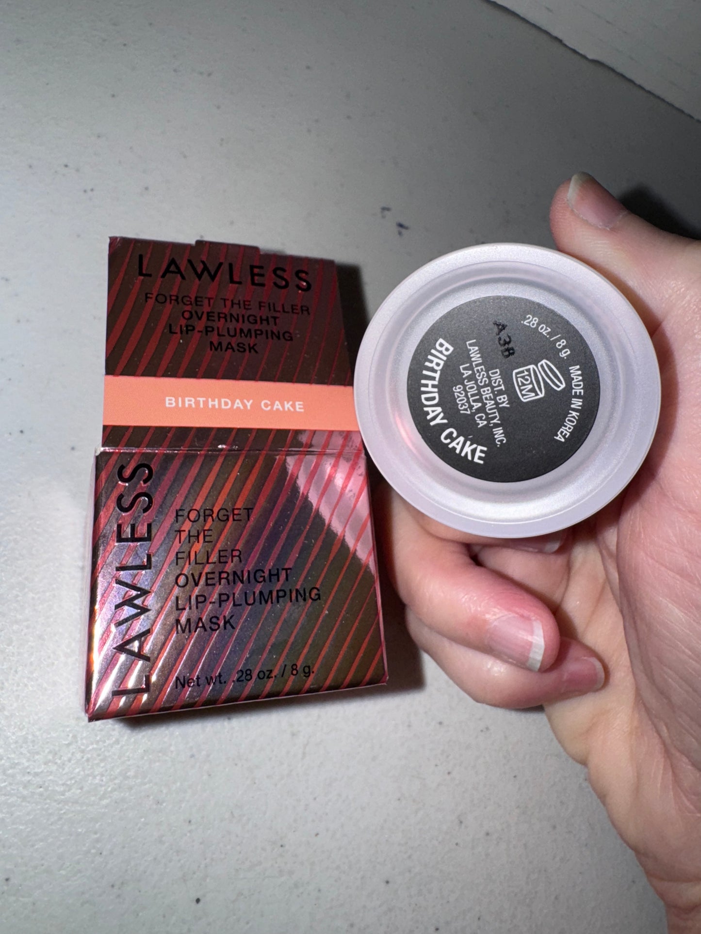 Lawless Forget The Filler Overnight Lip Plumping Mask