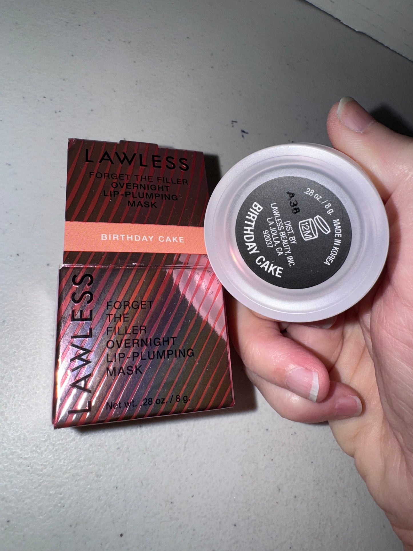 Lawless Forget The Filler Overnight Lip Plumping Mask