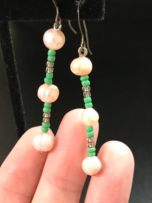 Peach Pearl and Seed Bead Earrings