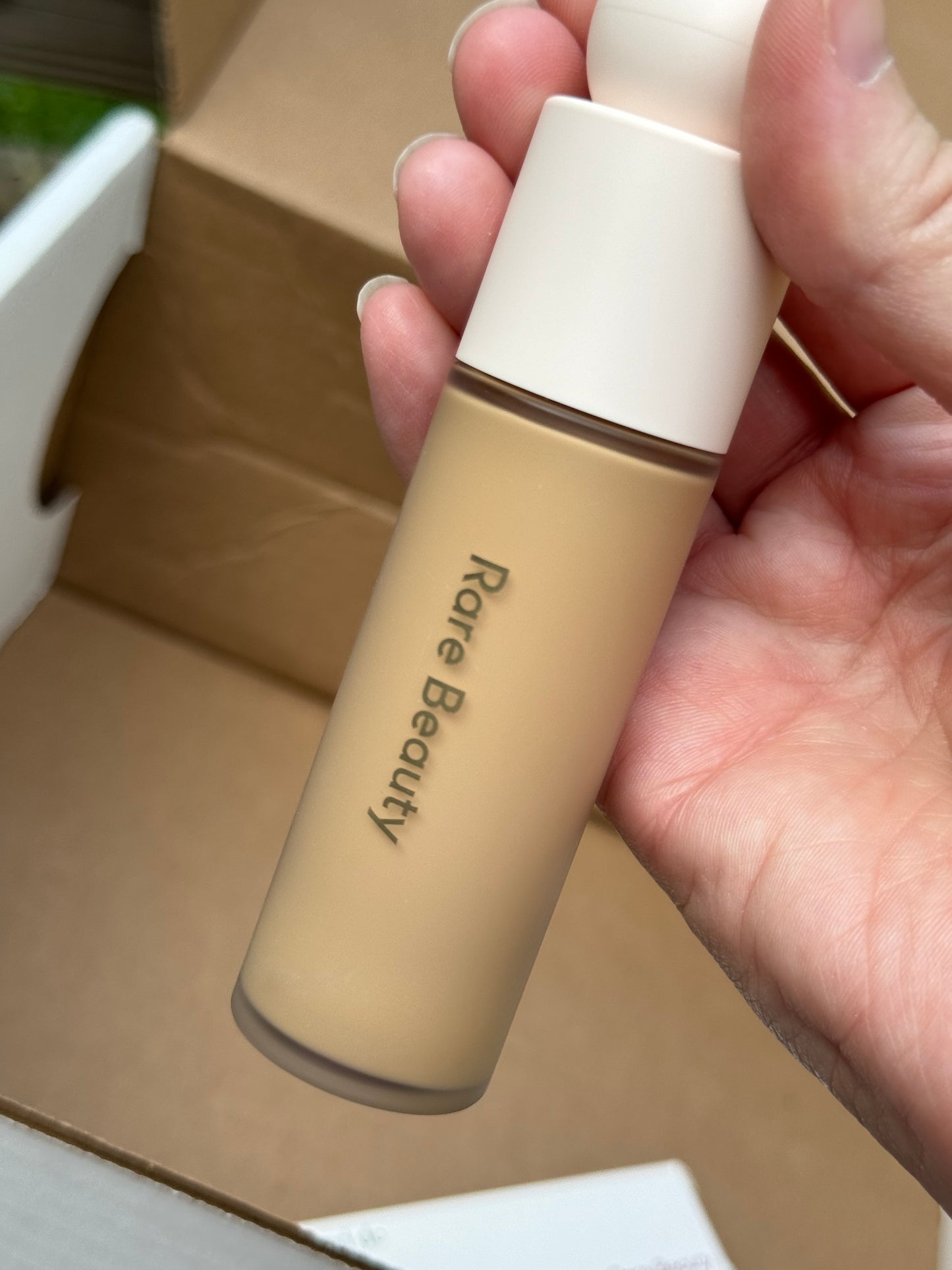 Rare Beauty Liquid Touch Weightless Foundation in  230N