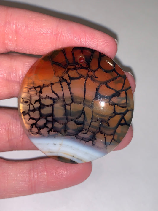 Round Dragon Veins Agate Focal Pendant