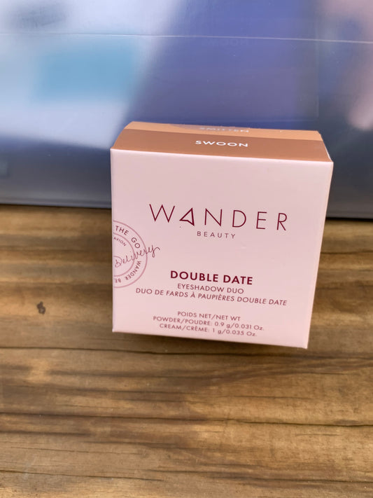 Wander Beauty Double Date Eyeshadow Duo in Smitten and Swoon